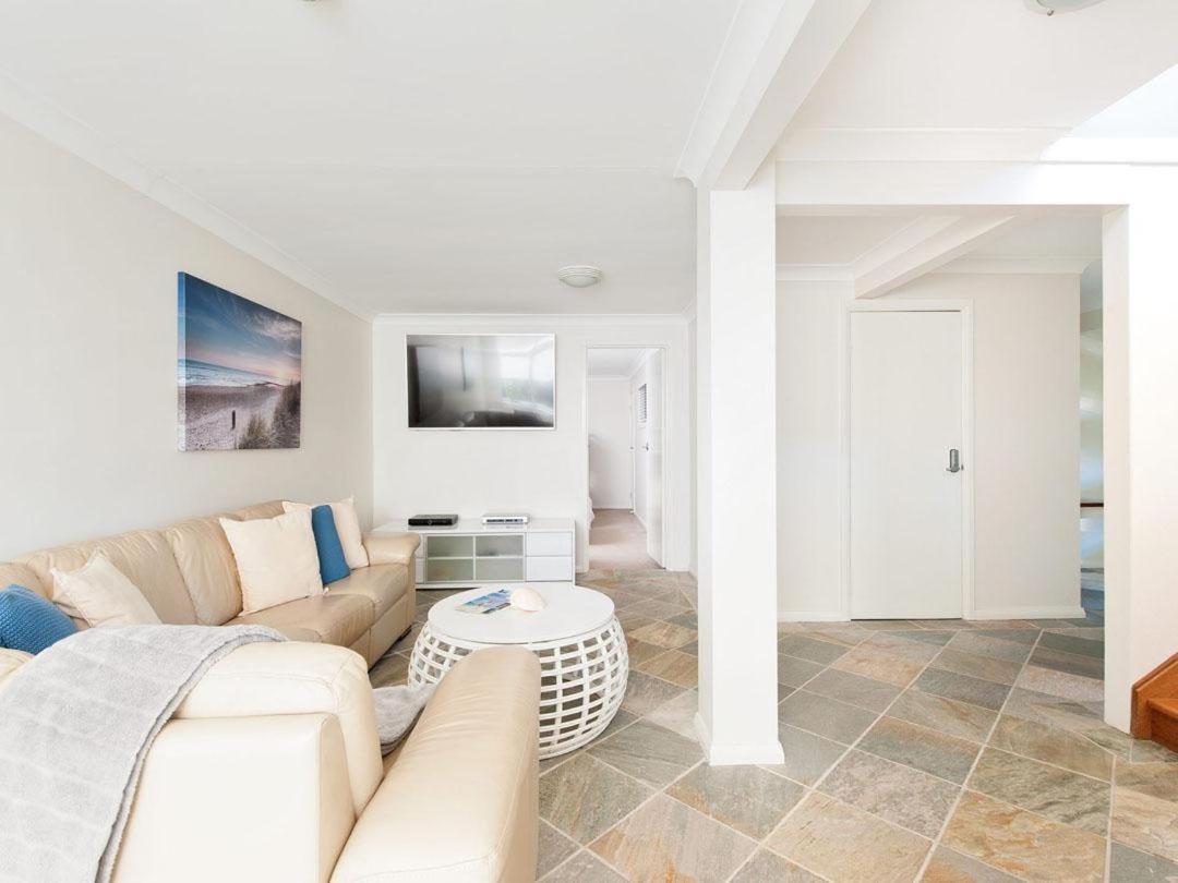 Beachside Haven - Your Perfect Oasis Holiday home *